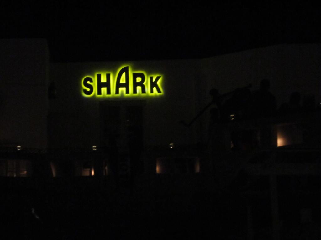 02-07-13-Serifos-Shark-Party-01