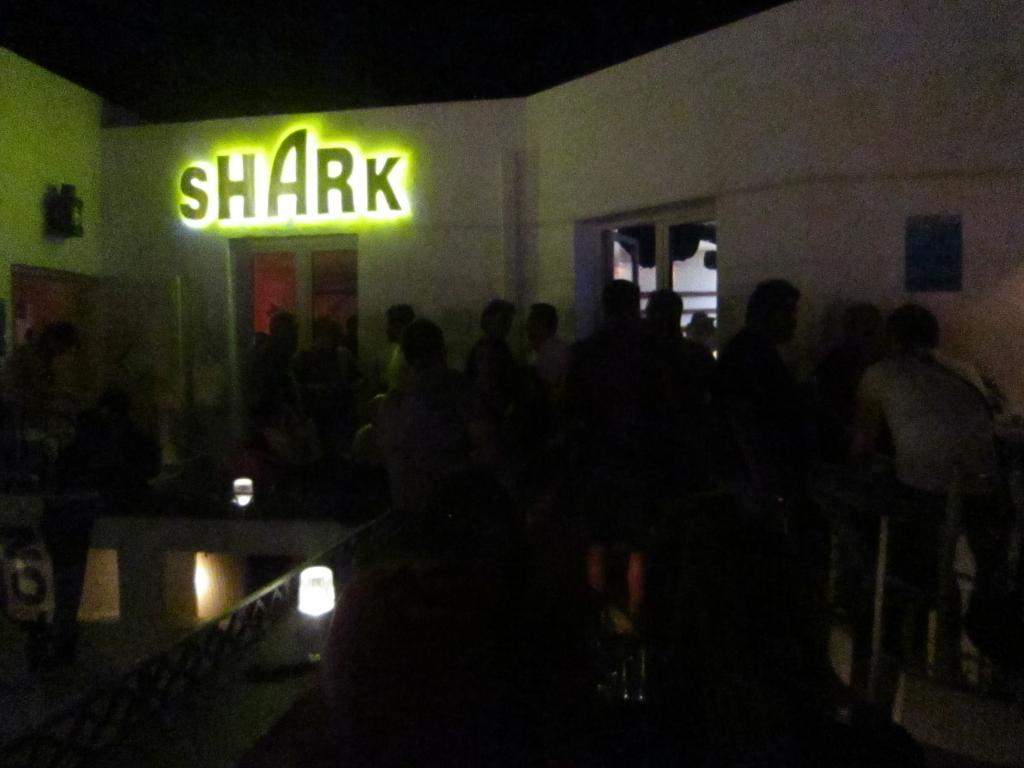 02-07-13-Serifos-Shark-Party-04