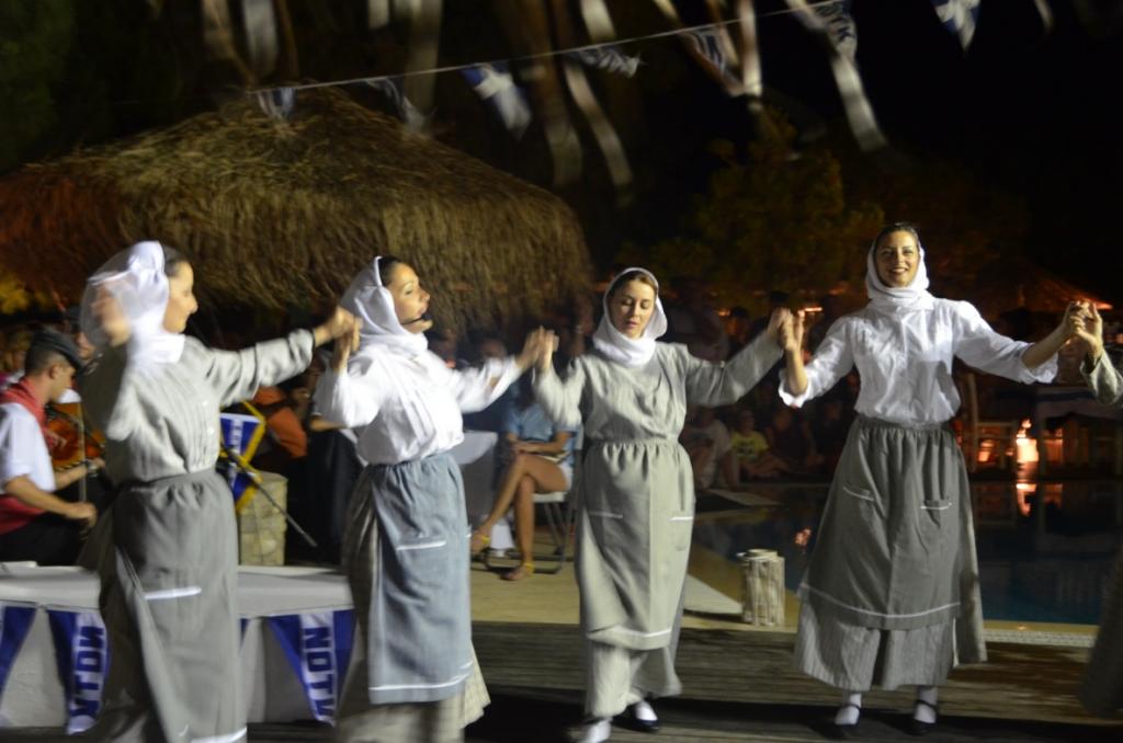 03-07-13-2nd-Ceremony-Serifos-26