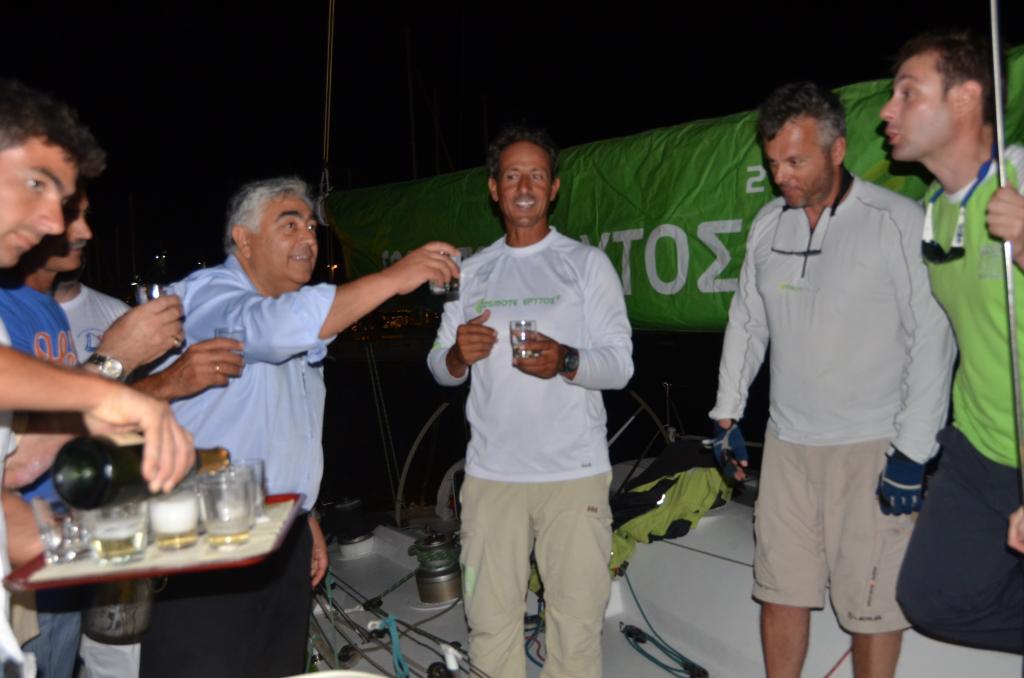 29-06-13-1styacht-Milos-20