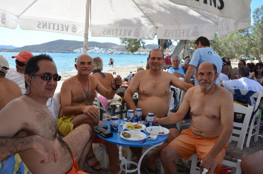 30-06-13-beach-party-milos-02