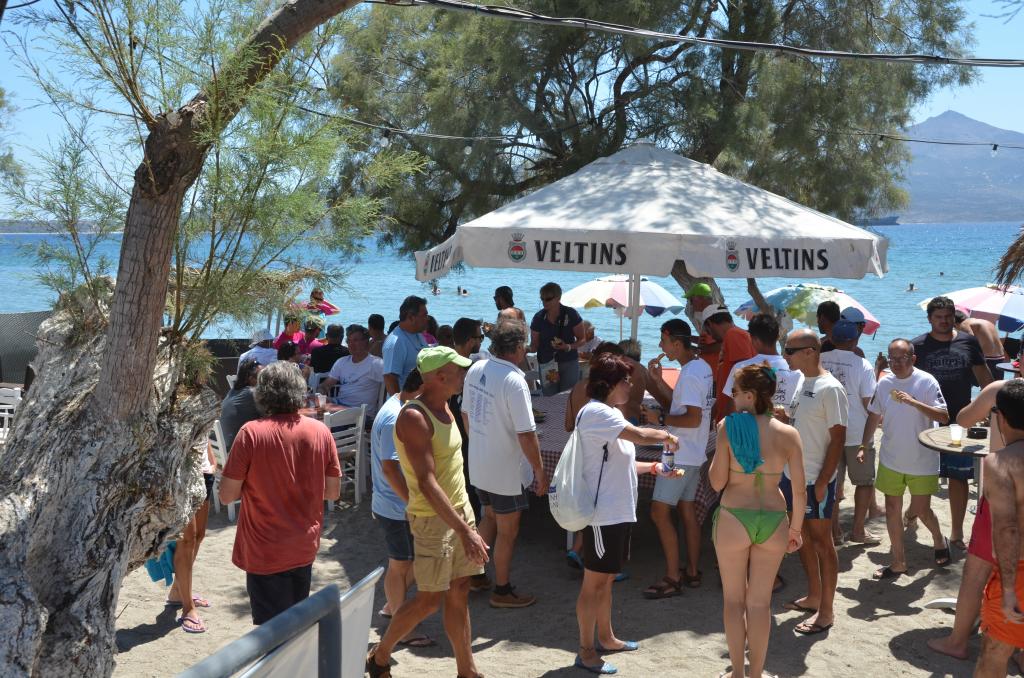30-06-13-beach-party-milos-13