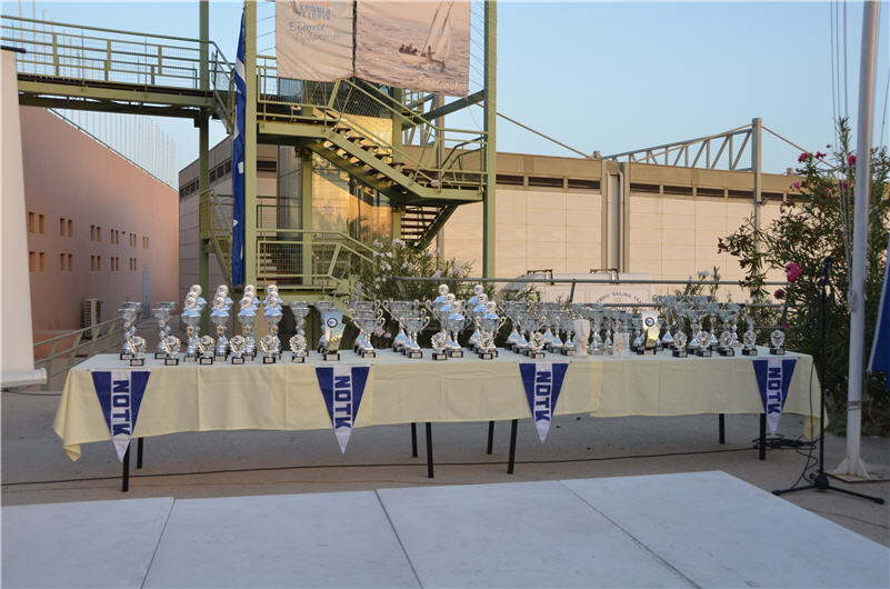 award-ceremony-01