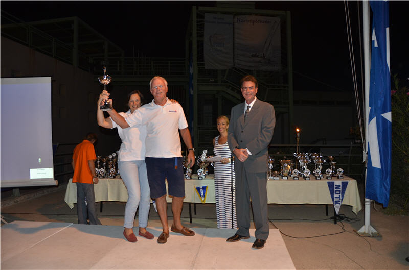 award-ceremony-02